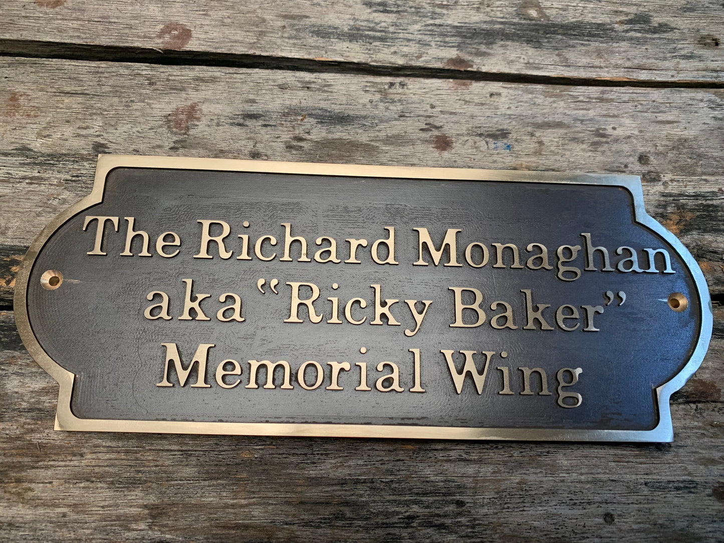 Cast Brass custom door signs & plaques - Custom language plaques - Custom name signs - Brass Plate - Oval Plaques with black background