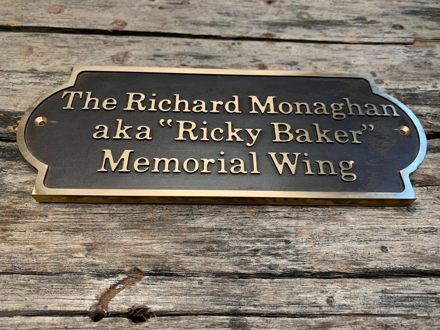 Cast Brass custom door signs & plaques - Custom language plaques - Custom name signs - Brass Plate - Oval Plaques with black background