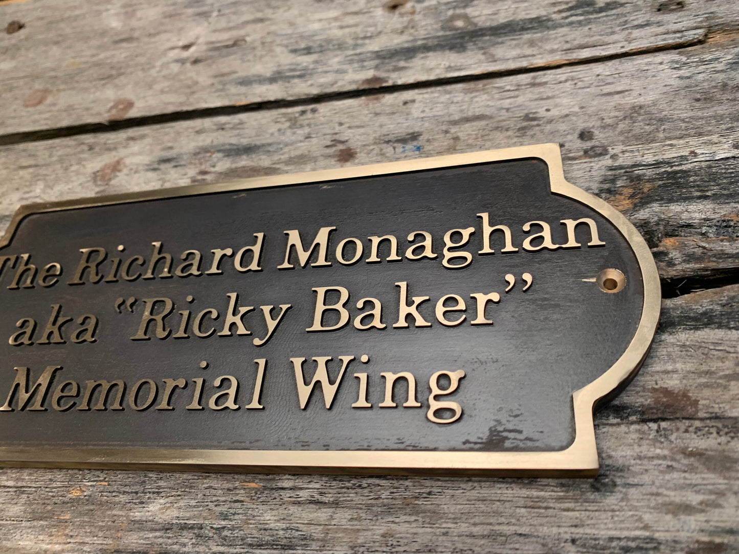 Cast Brass custom door signs & plaques - Custom language plaques - Custom name signs - Brass Plate - Oval Plaques with black background