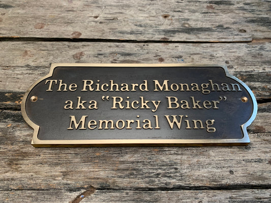 Cast Brass custom door signs & plaques - Custom language plaques - Custom name signs - Brass Plate - Oval Plaques with black background